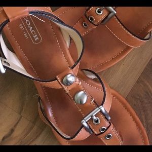 COACH LEATHER SANDAL